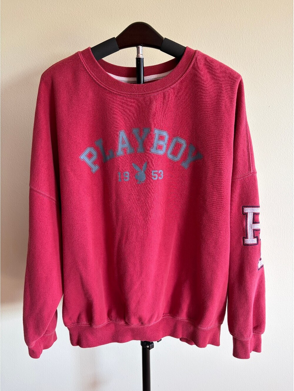 Playboy by PacSun Men’s Small Red 1953 Varsity Graphic Crewneck Sweatshirt